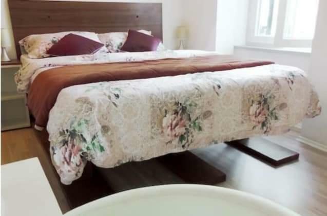 Apartment Megy With Balcony In City Center Crikvenica Buitenkant foto